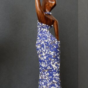 Sculpture : Femme Africaine Porteuse d'Eau en Bois et Perles